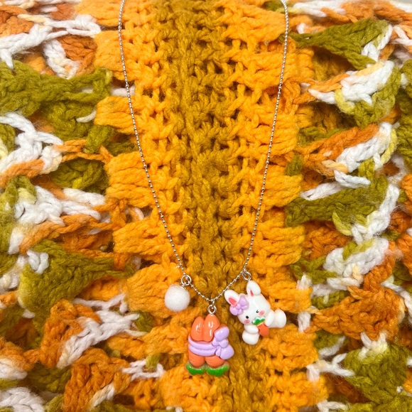 HANDCRAFTED - UPCYCLED 🥕 Easter Bunny & Carrot Multi-Charm Necklace - Picture 3 of 3